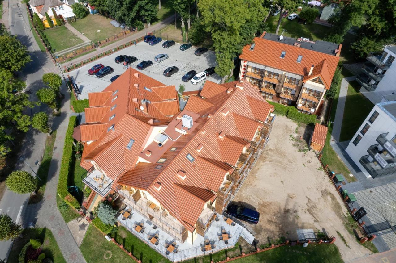 Willa Grand Rewal Kültér fotó
